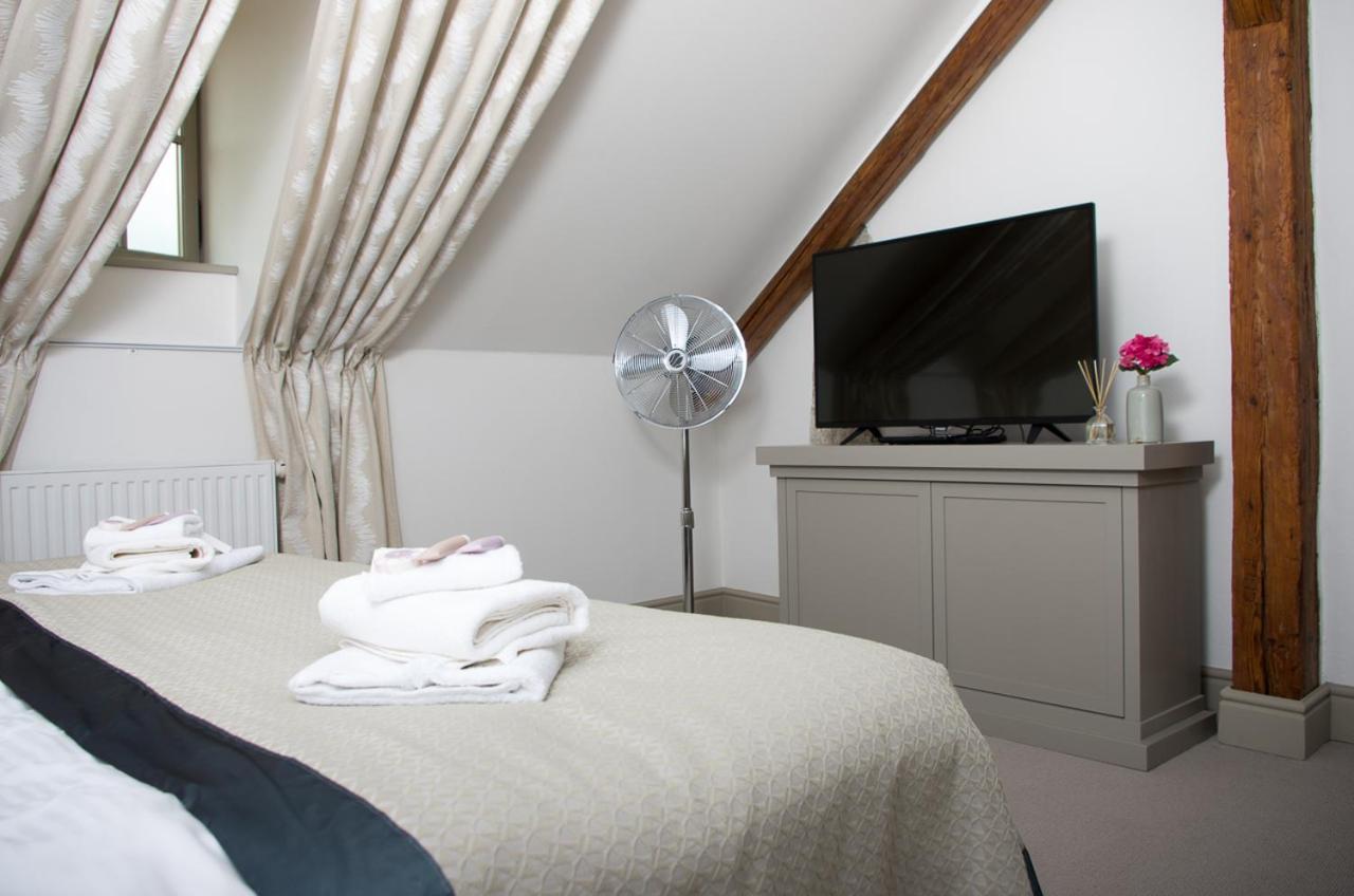 Hotel Kocour Třebíč Dış mekan fotoğraf