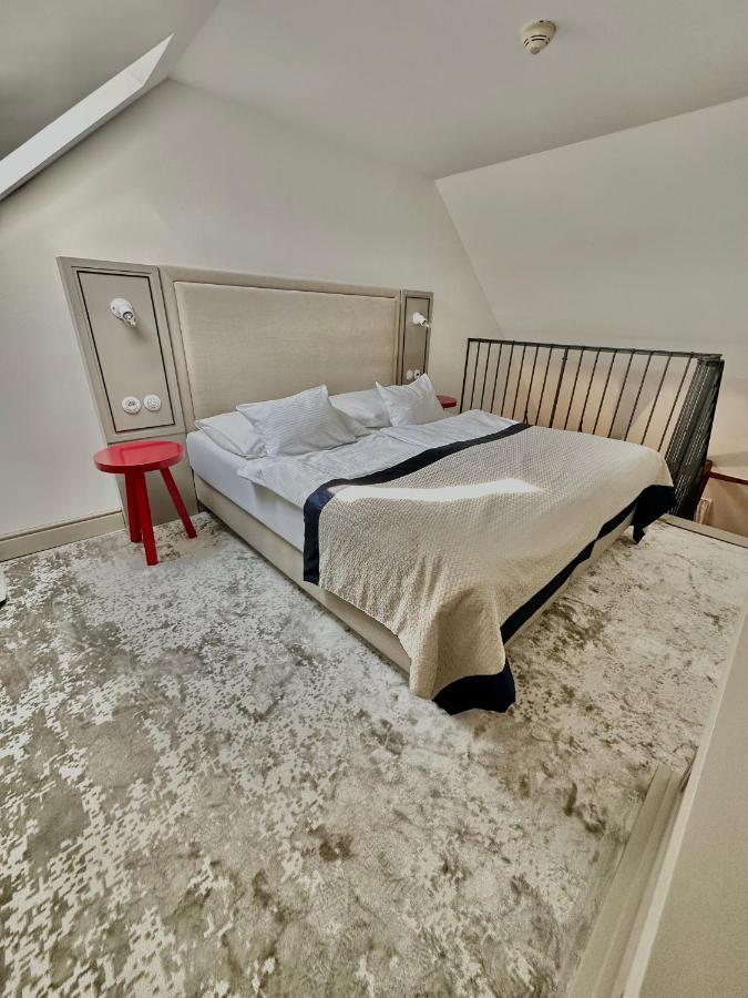 Hotel Kocour Třebíč Dış mekan fotoğraf